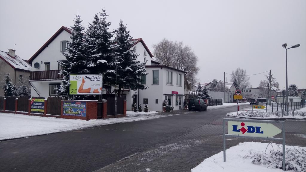 Willton Apartamenty Psary Esterno foto