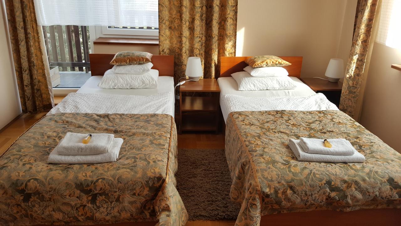 Willton Apartamenty Psary Esterno foto