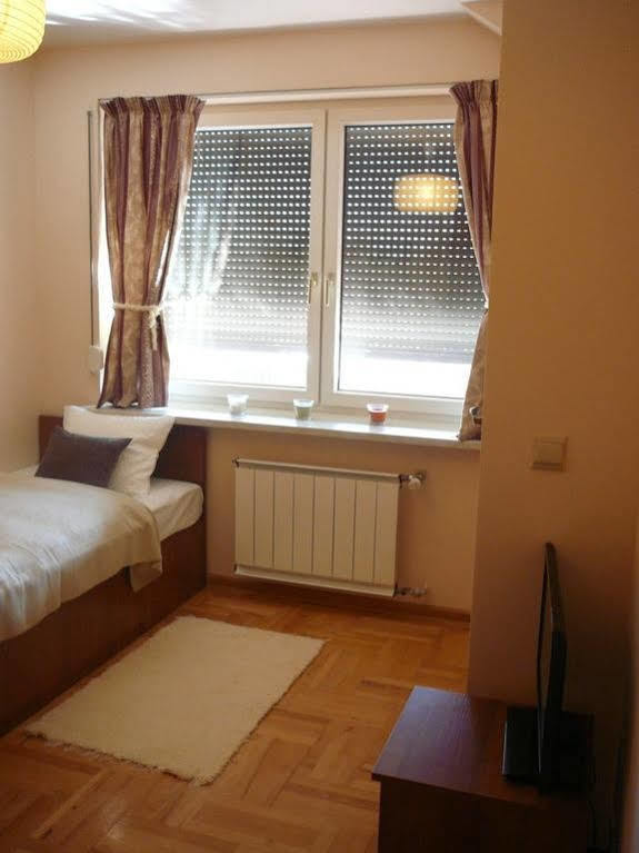 Willton Apartamenty Psary Esterno foto